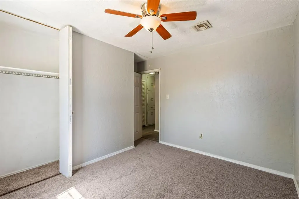 Photo 15 — 526 NW Glendale Drive, Lawton, OK 73507