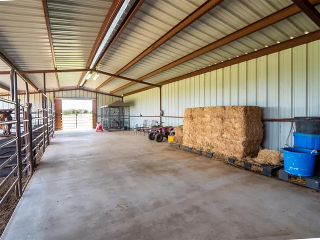 Photo 3 — 11494 Ns 3540, Prague, OK 74864