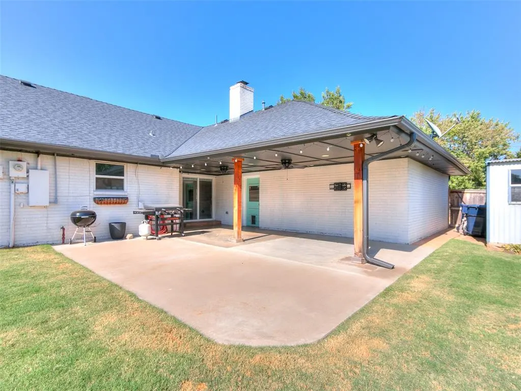 Photo 8 — 2316 NW 45th Street, Oklahoma City, OK 73112