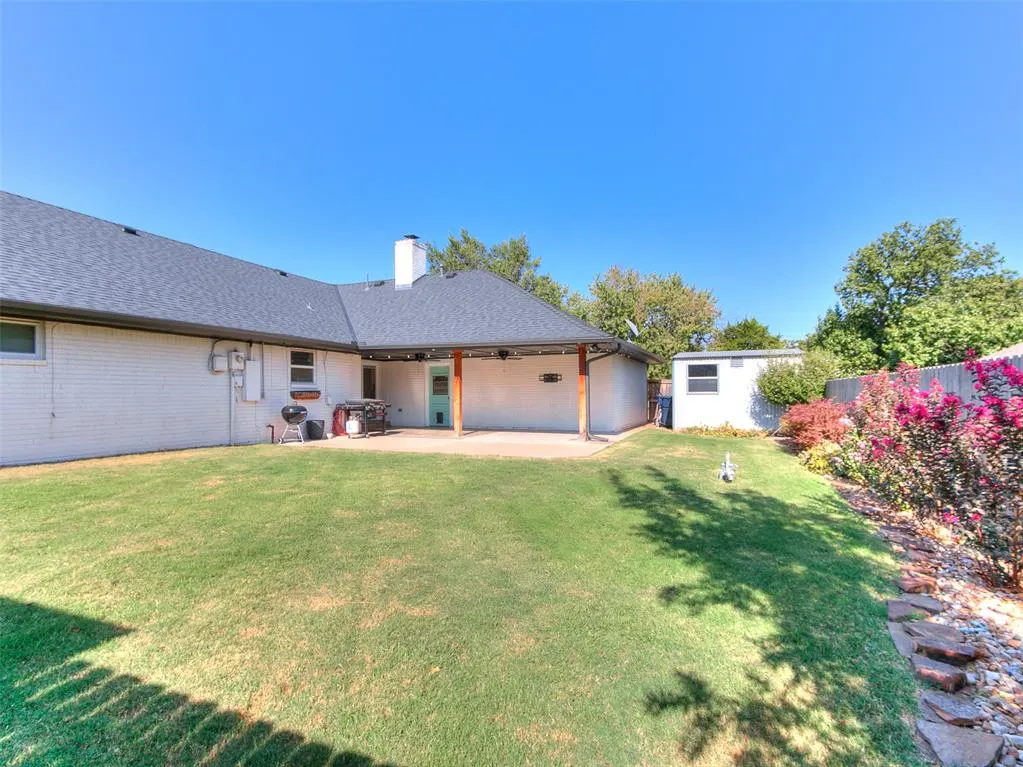 Photo 9 — 2316 NW 45th Street, Oklahoma City, OK 73112