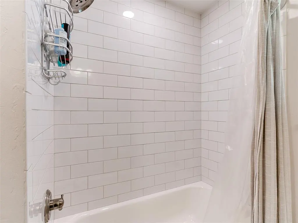 Photo 32 — 2316 NW 45th Street, Oklahoma City, OK 73112