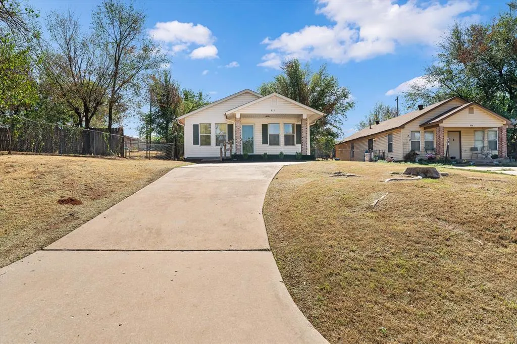 Photo 3 — 812 SE 19th Street, Oklahoma City, OK 73129