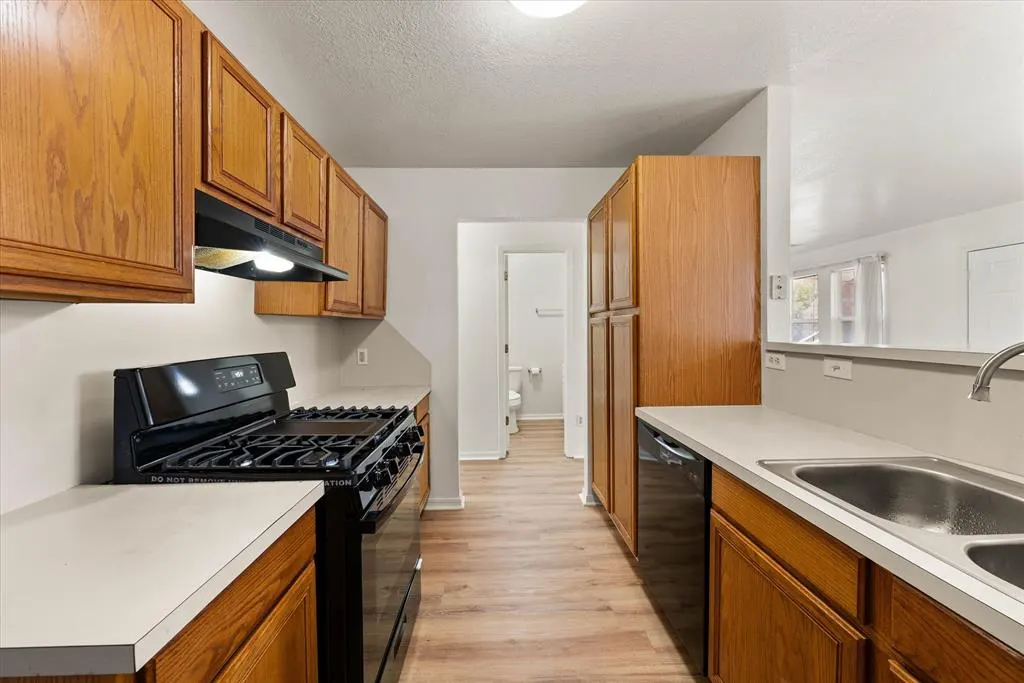 Photo 12 — 812 SE 19th Street, Oklahoma City, OK 73129