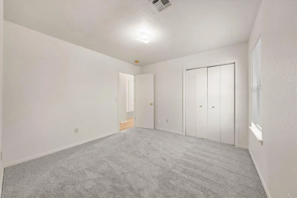 Photo 17 — 812 SE 19th Street, Oklahoma City, OK 73129
