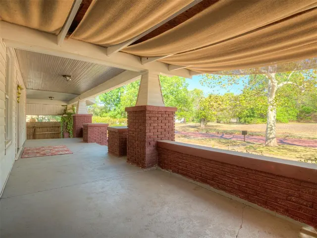 Photo 6 — 424 W Adams Street, Purcell, OK 73080