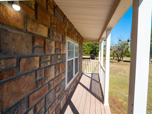 Photo 8 — 31738 N County Road 3110 Road, Elmore City, OK 73433