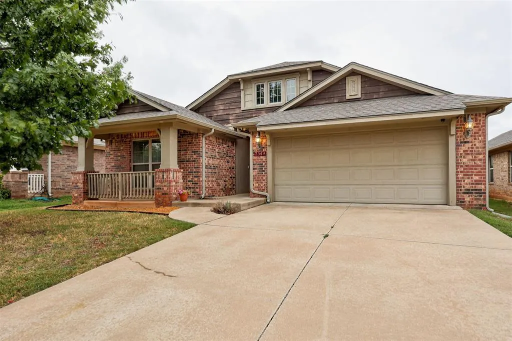 Front exterior — 2549 NW 186th Street, Edmond, OK 73012