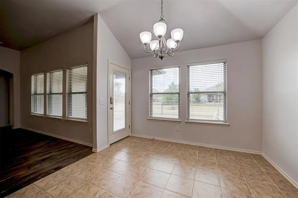 Photo 10 — 2549 NW 186th Street, Edmond, OK 73012