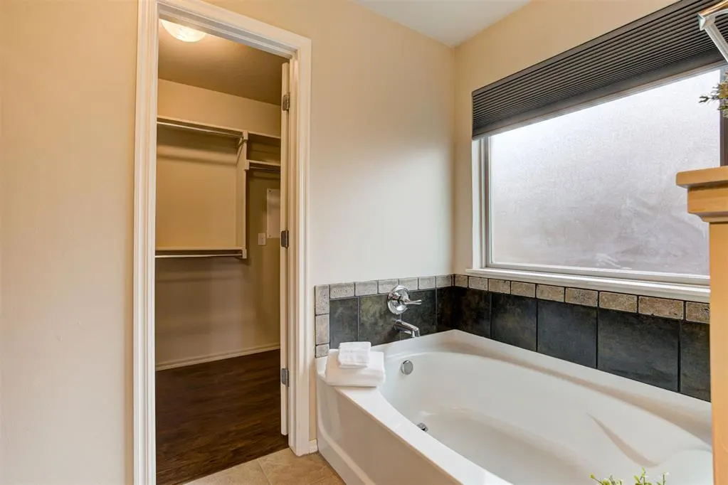 Photo 21 — 2549 NW 186th Street, Edmond, OK 73012