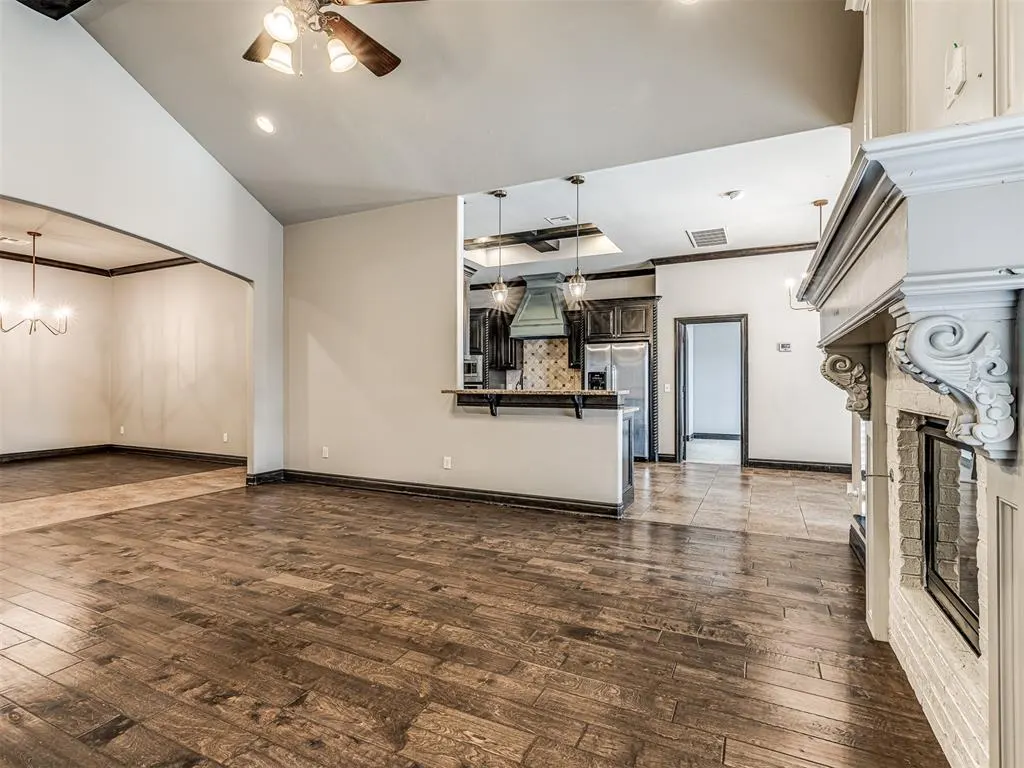 Photo 5 — 13609 Gentry Drive, Oklahoma City, OK 73142