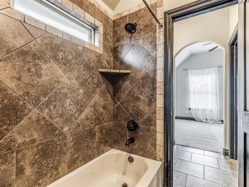 Photo 15 — 13609 Gentry Drive, Oklahoma City, OK 73142