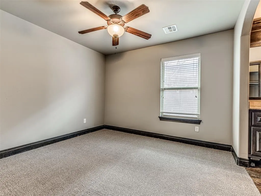 Photo 16 — 13609 Gentry Drive, Oklahoma City, OK 73142