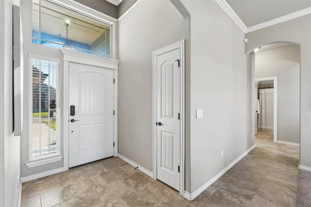 Photo 6 — 15925 Burkett Circle, Edmond, OK 73013