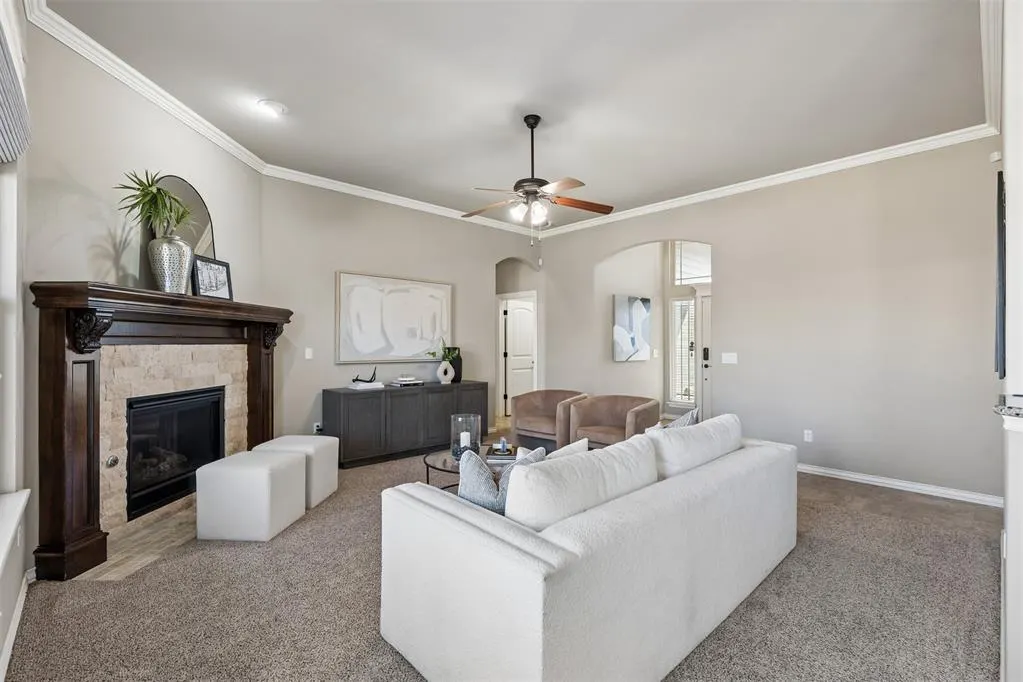 Photo 8 — 15925 Burkett Circle, Edmond, OK 73013