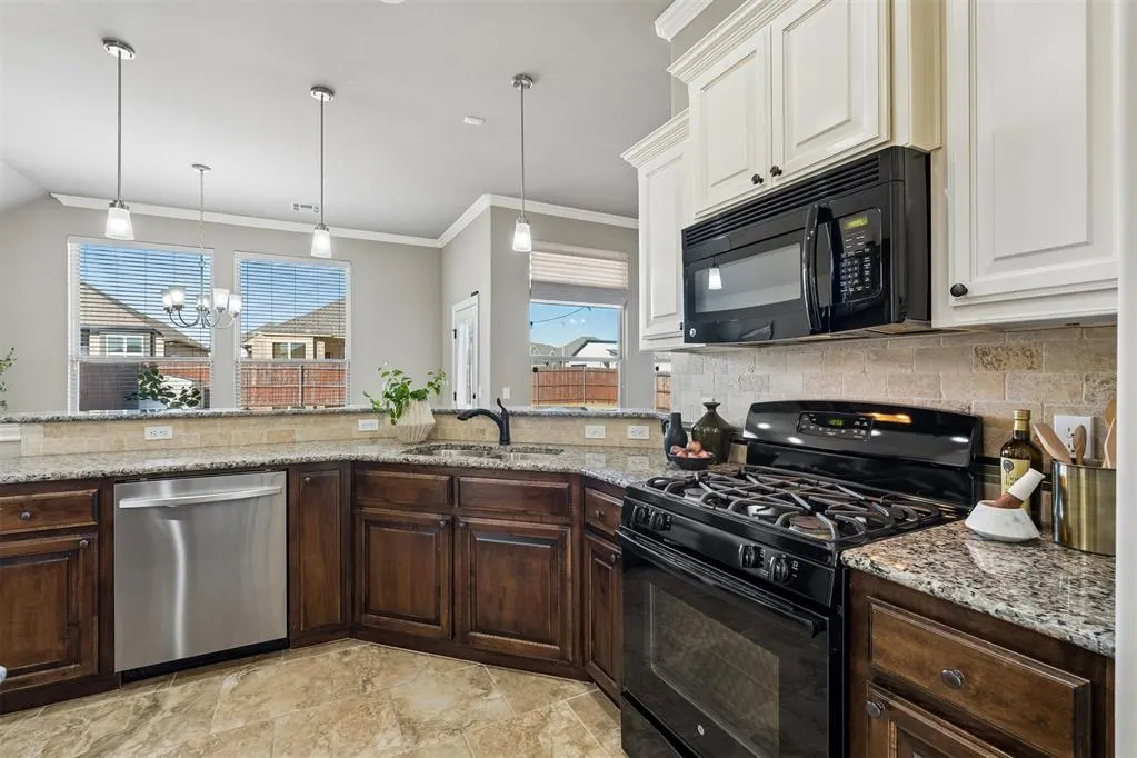 Photo 22 — 15925 Burkett Circle, Edmond, OK 73013