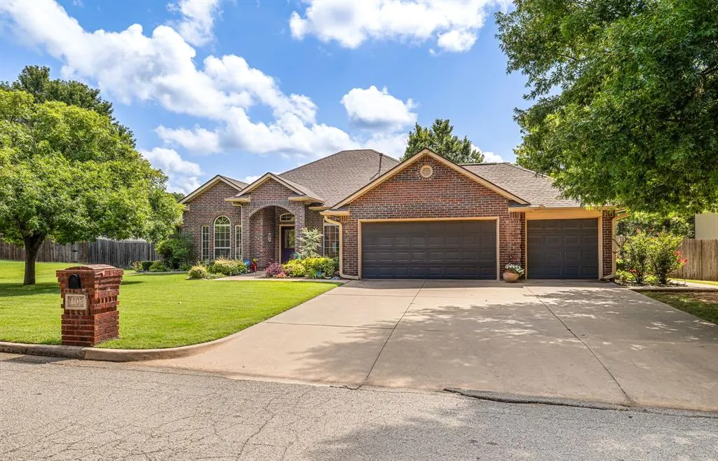 Front exterior — 1103 Woodbrook Drive, Purcell, OK 73080