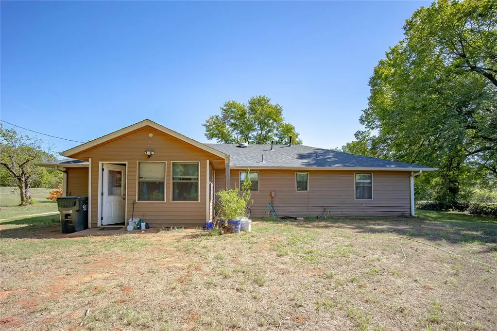 Photo 28 — 880543 S 3420 Road, Chandler, OK 74834