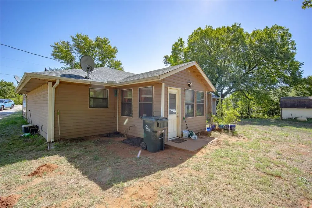 Photo 29 — 880543 S 3420 Road, Chandler, OK 74834