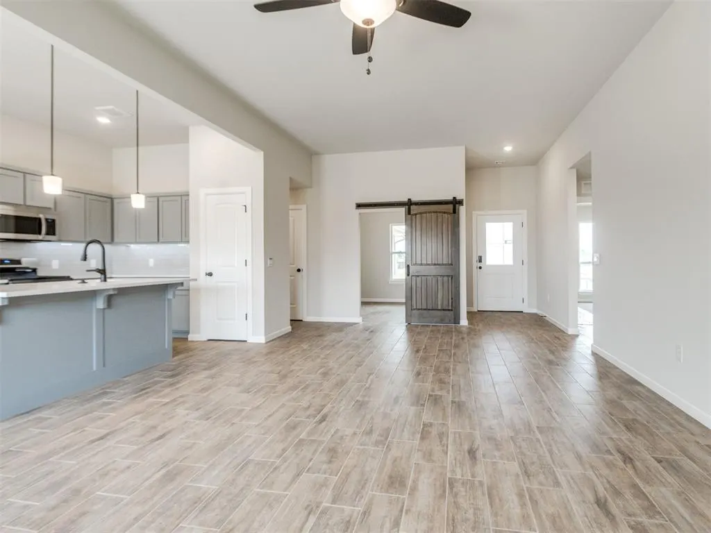 Photo 6 — 4015 Abingdon Drive, Norman, OK 73026