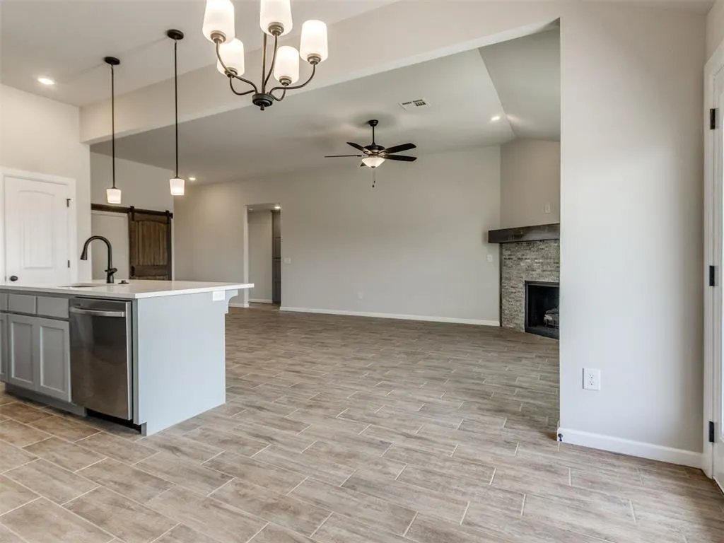 Photo 15 — 4015 Abingdon Drive, Norman, OK 73026