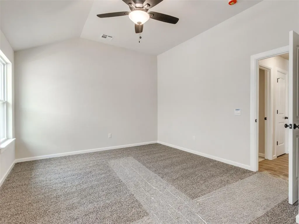Photo 17 — 4015 Abingdon Drive, Norman, OK 73026