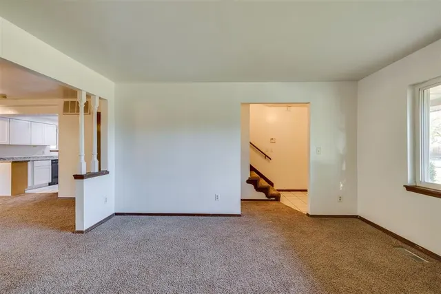 Photo 6 — 2220 NW 113th Street, Oklahoma City, OK 73120