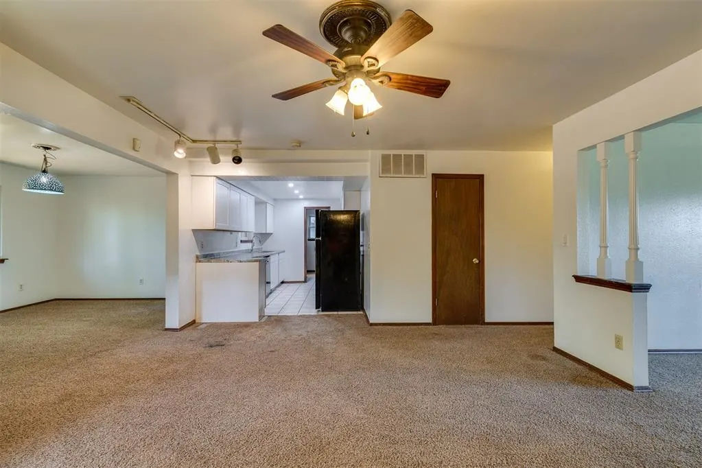 Photo 10 — 2220 NW 113th Street, Oklahoma City, OK 73120
