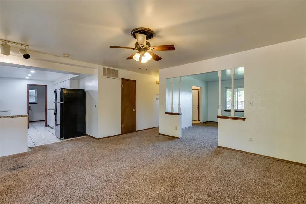 Photo 11 — 2220 NW 113th Street, Oklahoma City, OK 73120