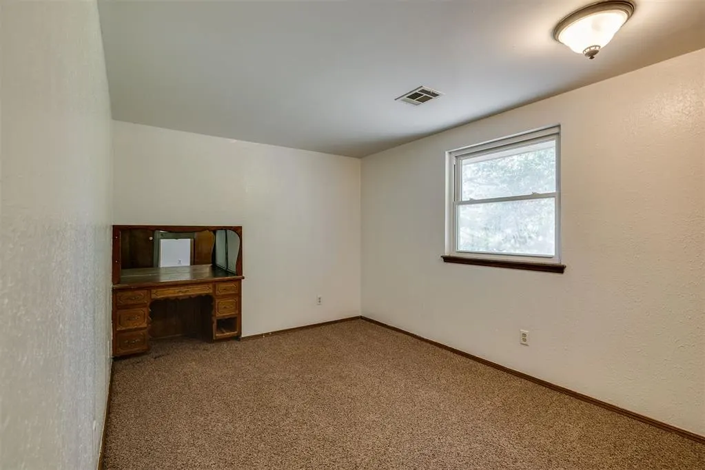 Photo 31 — 2220 NW 113th Street, Oklahoma City, OK 73120