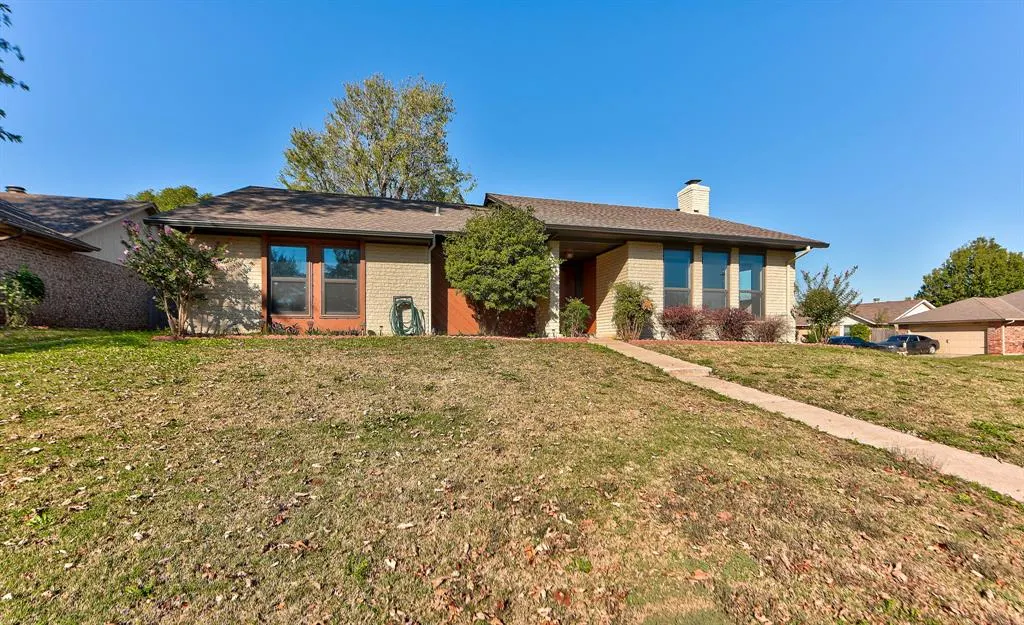 Front exterior — 9013 Aaron Drive, Oklahoma City, OK 73132