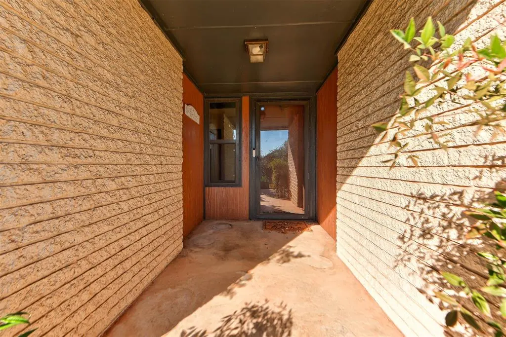 Photo 7 — 9013 Aaron Drive, Oklahoma City, OK 73132
