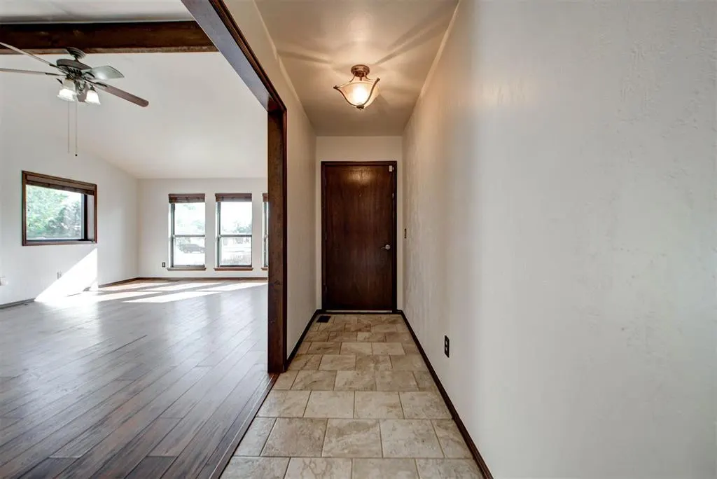 Photo 8 — 9013 Aaron Drive, Oklahoma City, OK 73132
