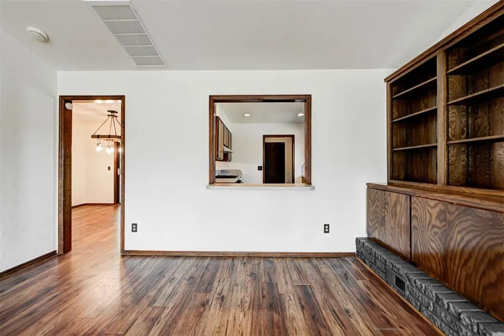 Photo 17 — 9013 Aaron Drive, Oklahoma City, OK 73132