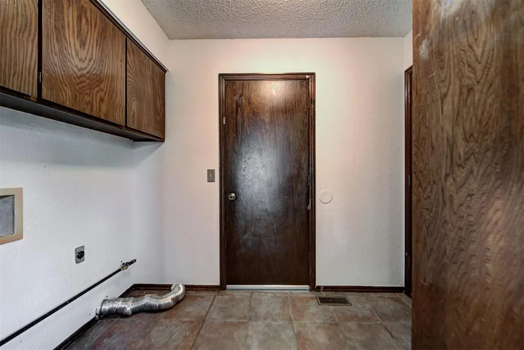 Photo 27 — 9013 Aaron Drive, Oklahoma City, OK 73132