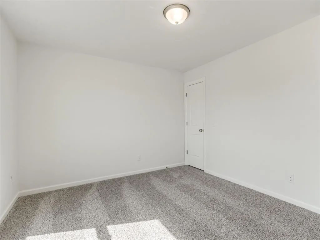 Photo 6 — 20653 Brush Creek Boulevard, Harrah, OK 73045