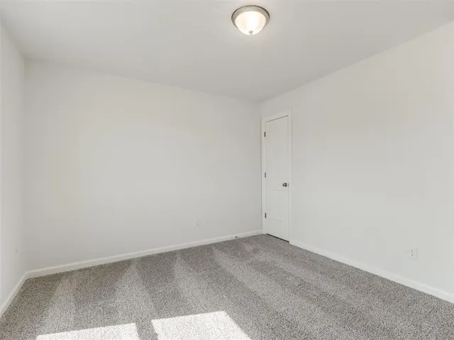 Photo 6 — 20653 Brush Creek Boulevard, Harrah, OK 73045