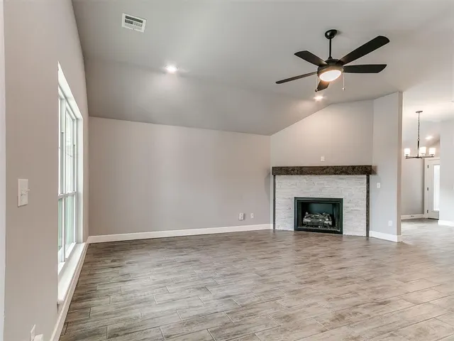 Photo 5 — 14109 Giverny Avenue, Yukon, OK 73099