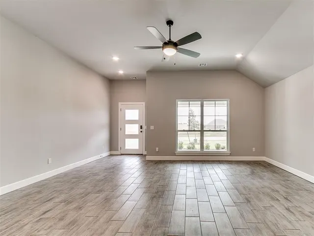 Photo 7 — 14109 Giverny Avenue, Yukon, OK 73099
