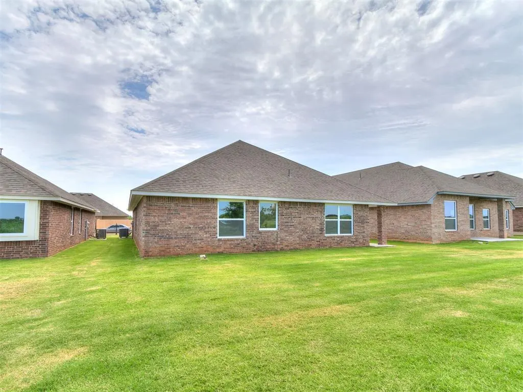 Photo 30 — 14109 Giverny Avenue, Yukon, OK 73099