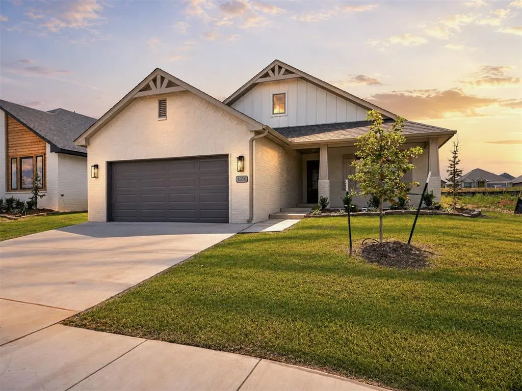 Front exterior — 4356 Ranchwood Drive, Edmond, OK 73025
