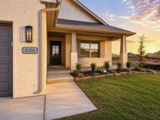 Photo 3 — 4356 Ranchwood Drive, Edmond, OK 73025