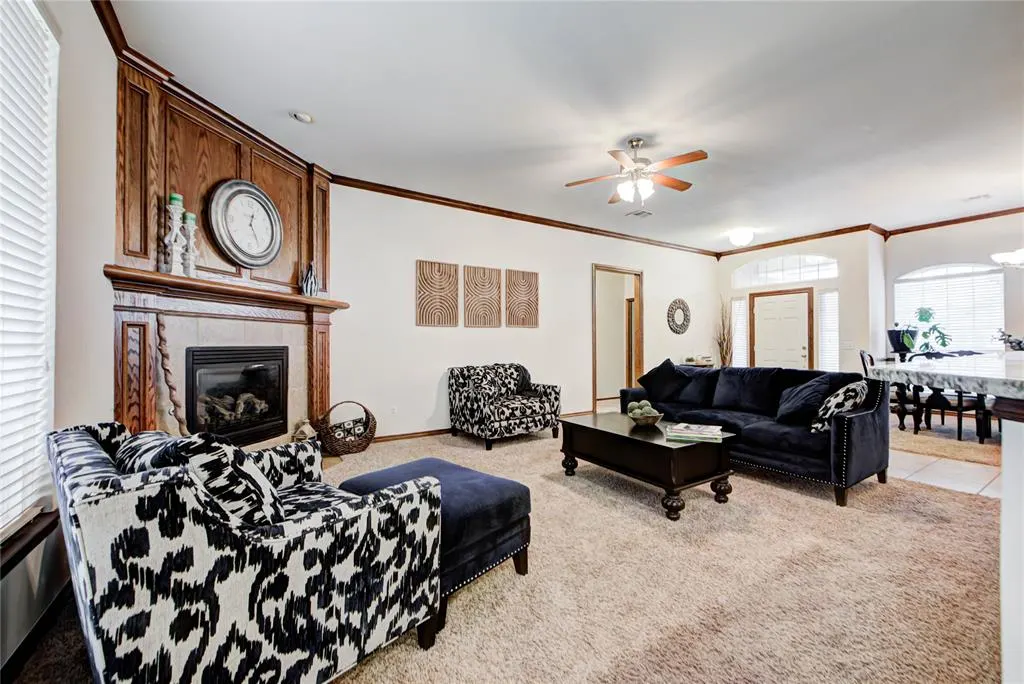 Photo 6 — 3313 Valley Hollow, Norman, OK 73071