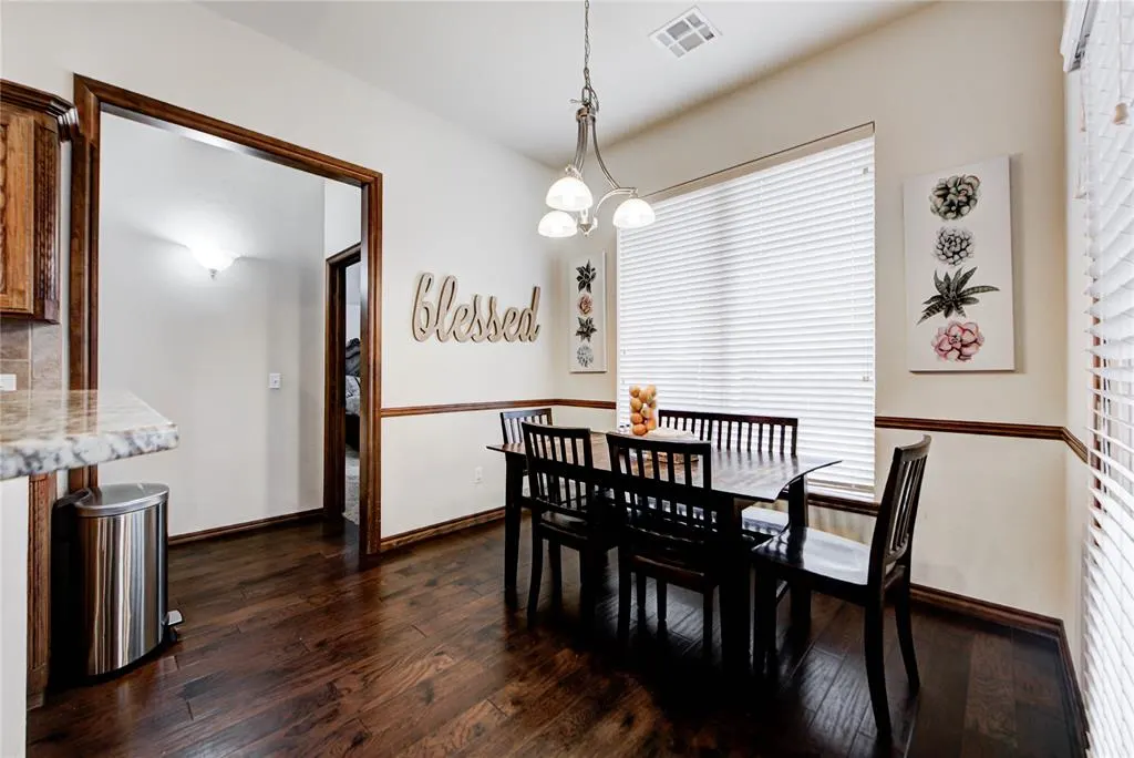 Photo 7 — 3313 Valley Hollow, Norman, OK 73071