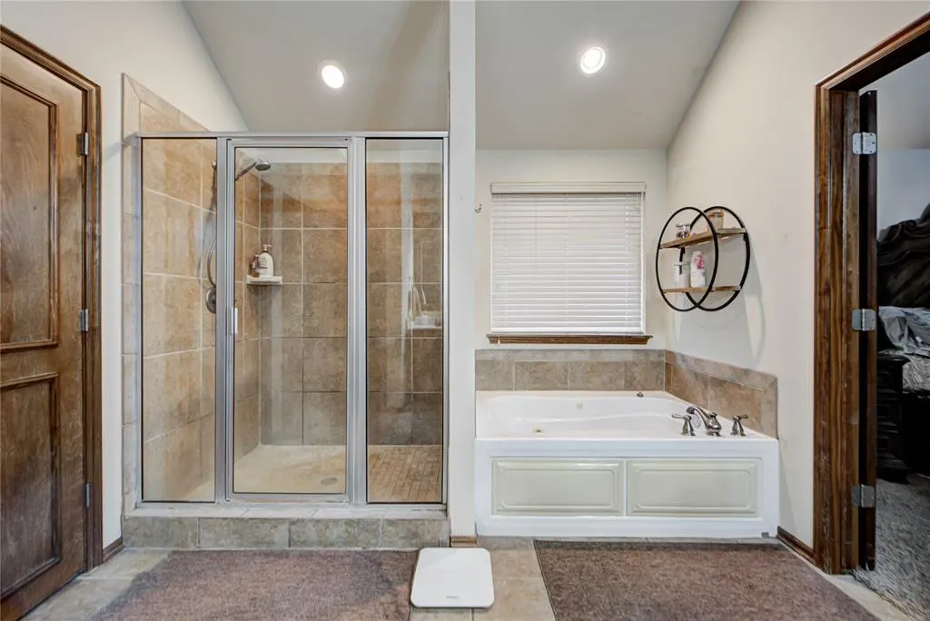 Photo 17 — 3313 Valley Hollow, Norman, OK 73071