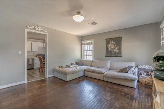 Photo 6 — 548 E Northrup Drive, Oklahoma City, OK 73110