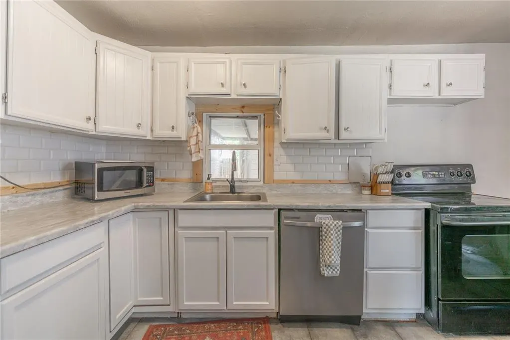 Photo 10 — 548 E Northrup Drive, Oklahoma City, OK 73110