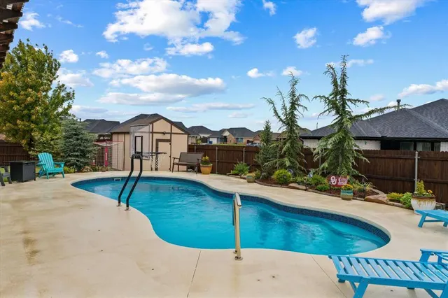 Photo 5 — 371 Bailey Street, Blanchard, OK 73010