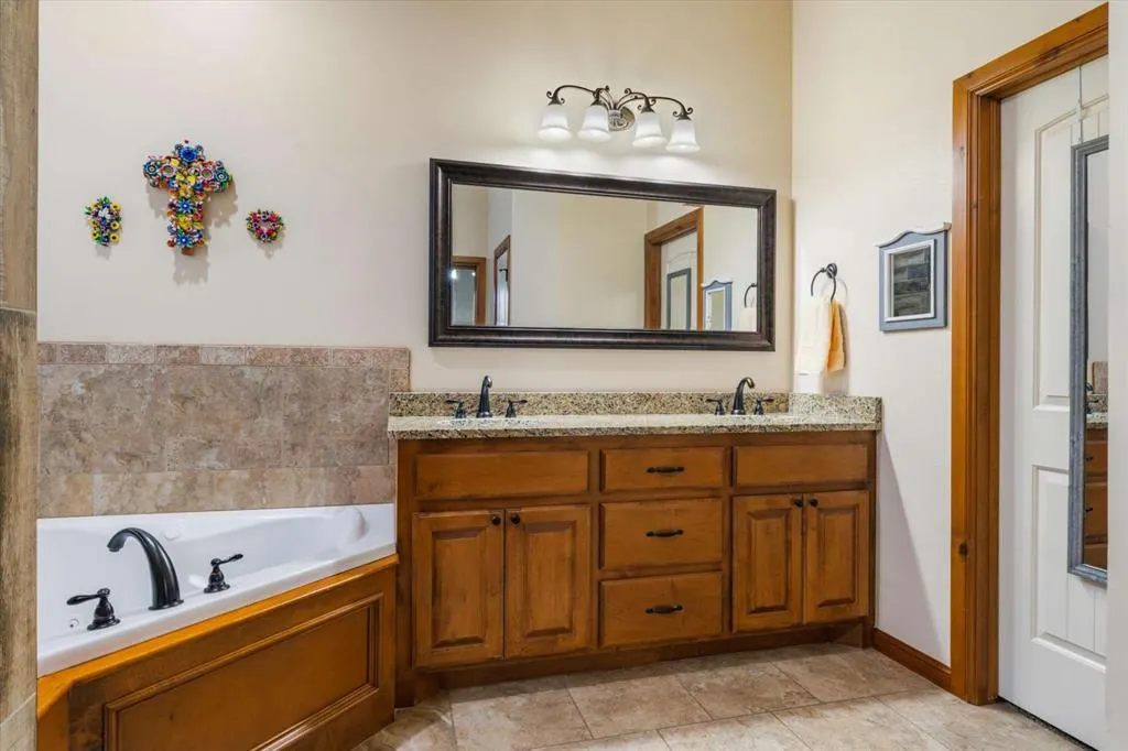 Photo 17 — 371 Bailey Street, Blanchard, OK 73010
