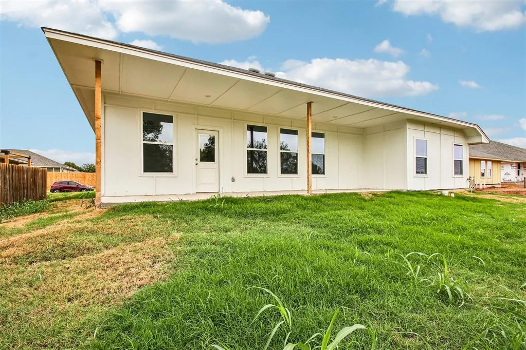 Photo 34 — 3404 Hickorystick Drive, Chickasha, OK 73018