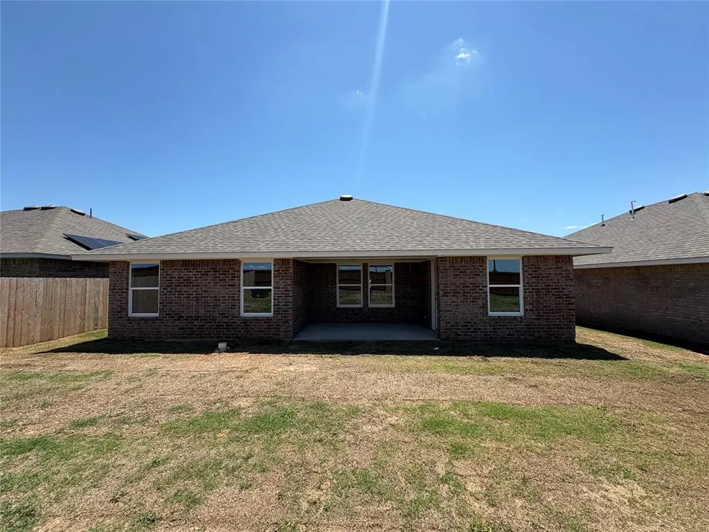 Photo 9 — 2305 SE 89th Terrace, Oklahoma City, OK 73160